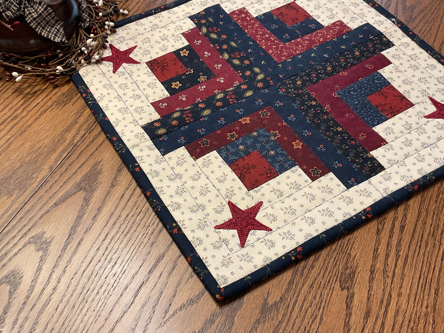 Americana Primitive Farmhouse Log Cabin Table Topper Item #1907