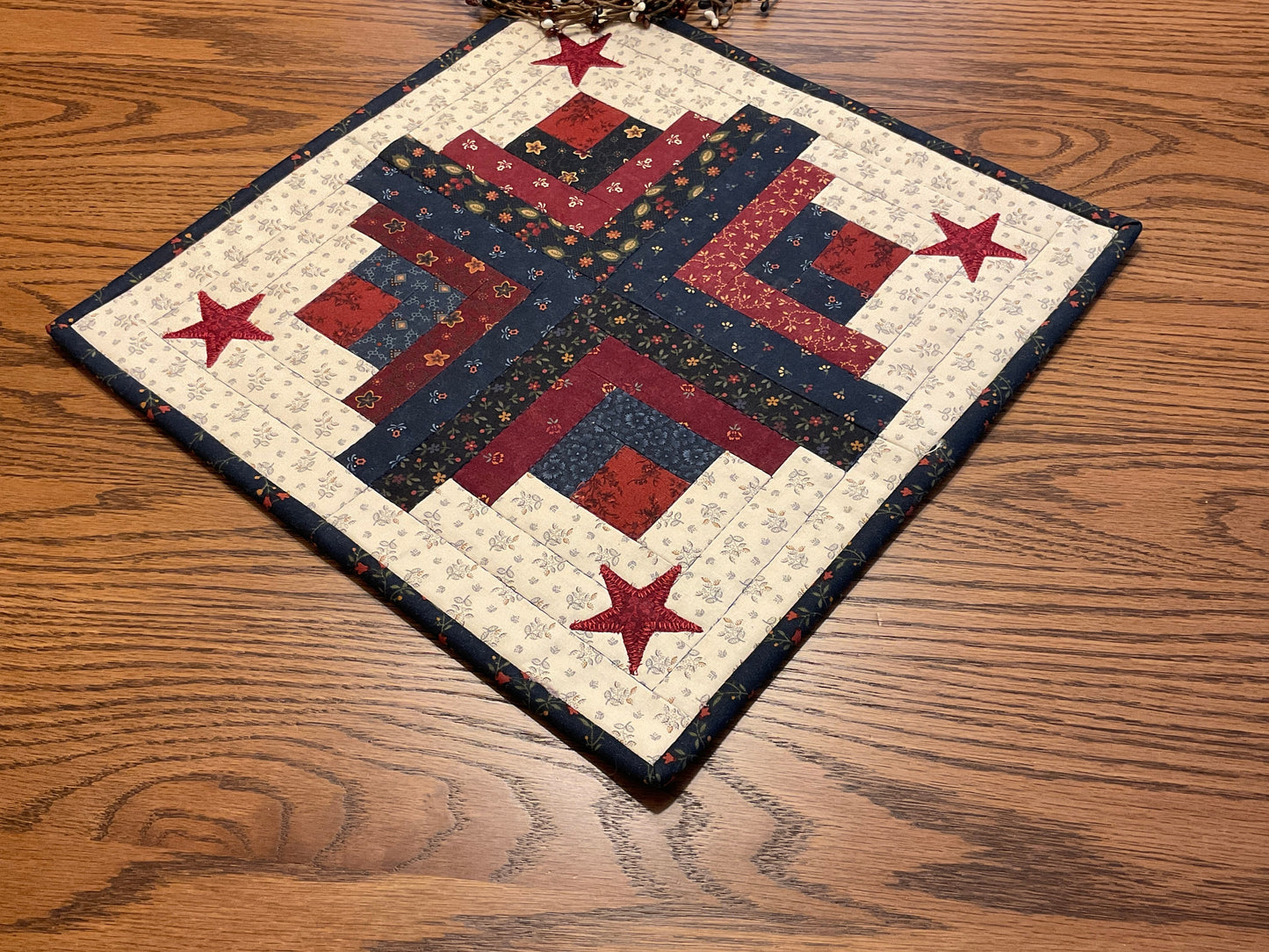 Americana Primitive Farmhouse Log Cabin Table Topper Item #1907