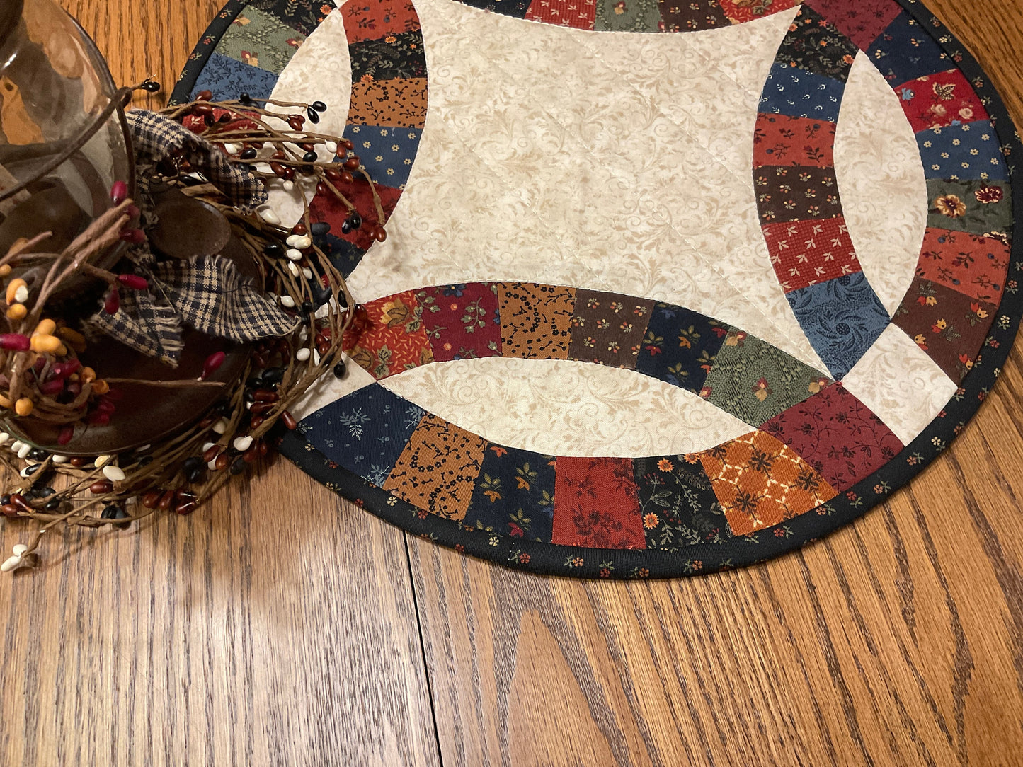 Primitive Farmhouse Double Wedding Ring Table Topper Item #1914