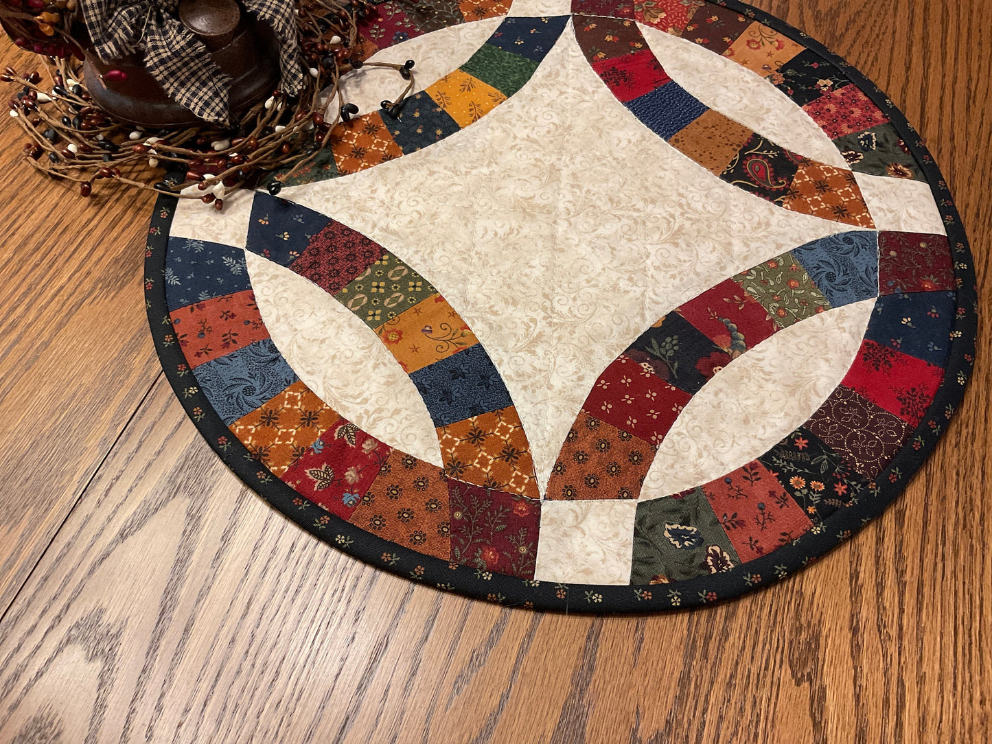 Primitive Farmhouse Double Wedding Ring Table Topper Item #1917
