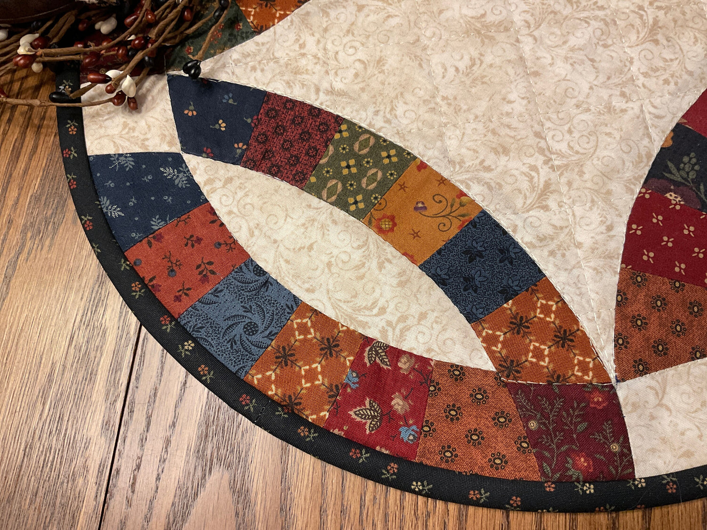 Primitive Farmhouse Double Wedding Ring Table Topper Item #1917