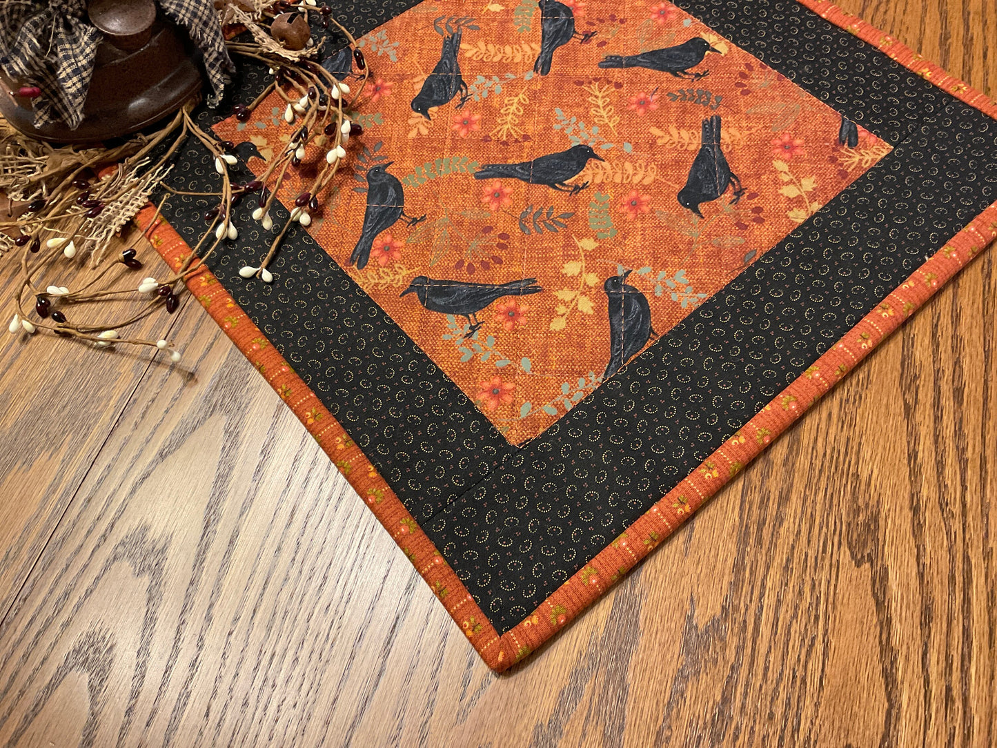 Primitive Farmhouse Autumn Crow Table Topper Item #1927