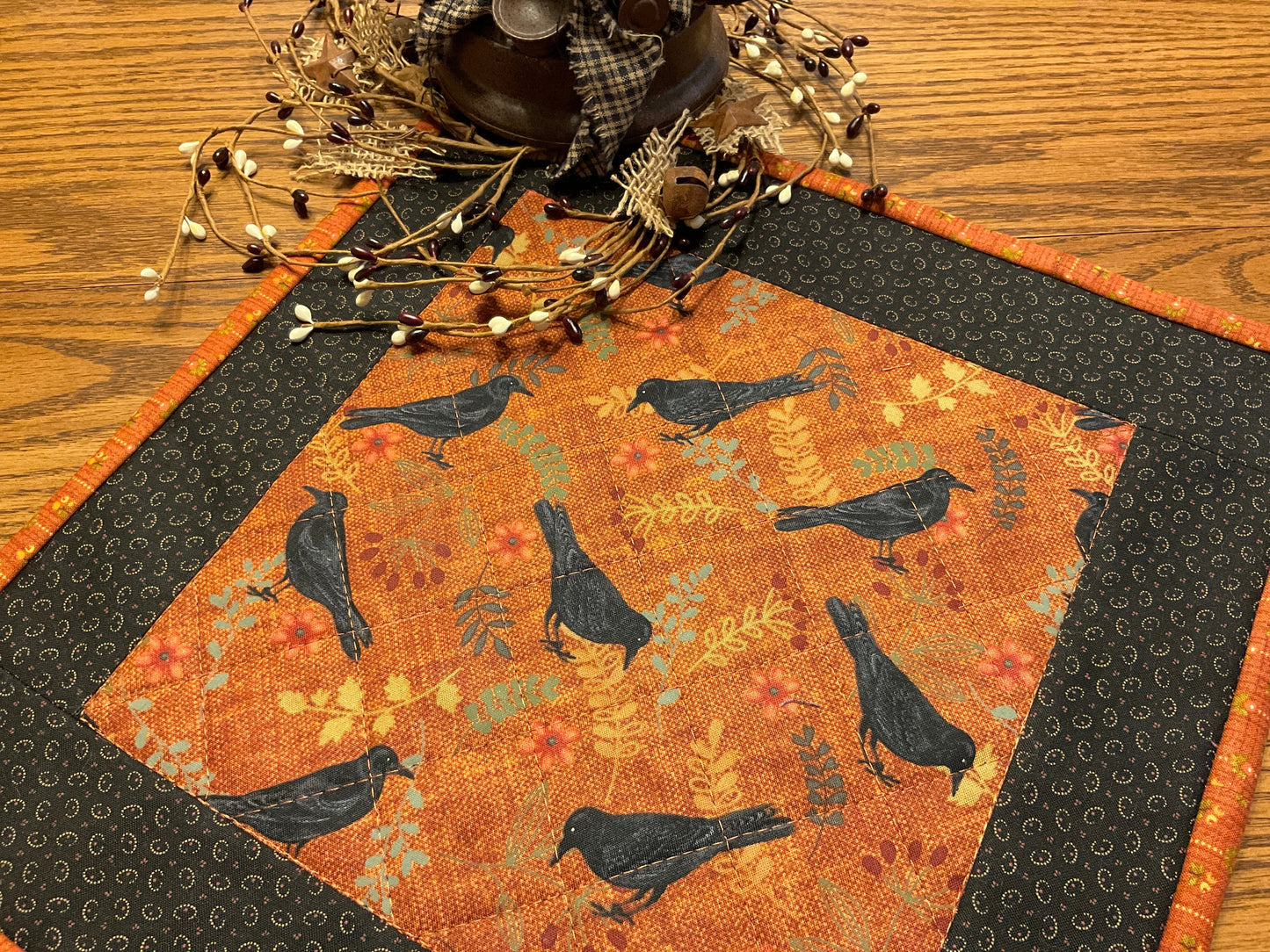 Primitive Farmhouse Autumn Crow Table Topper Item #1928