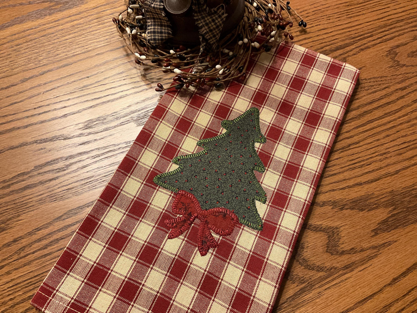 Christmas Primitive Farmhouse Towel Item #1940