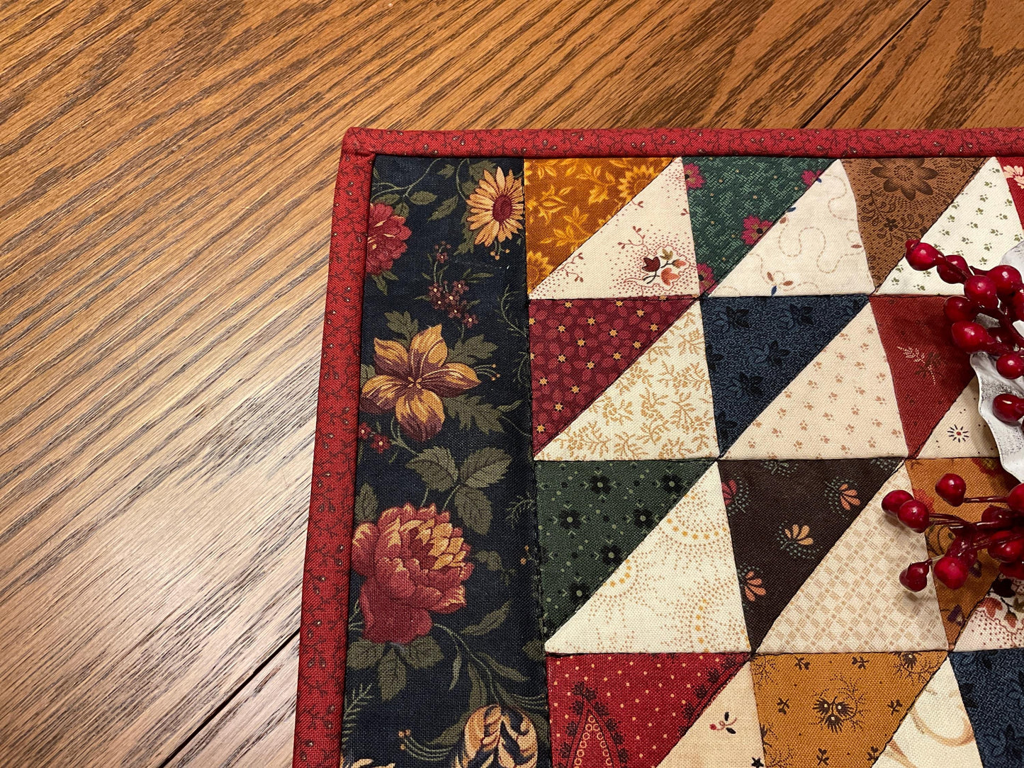Primitive Farmhouse Scrappy Table Runner Item #1968