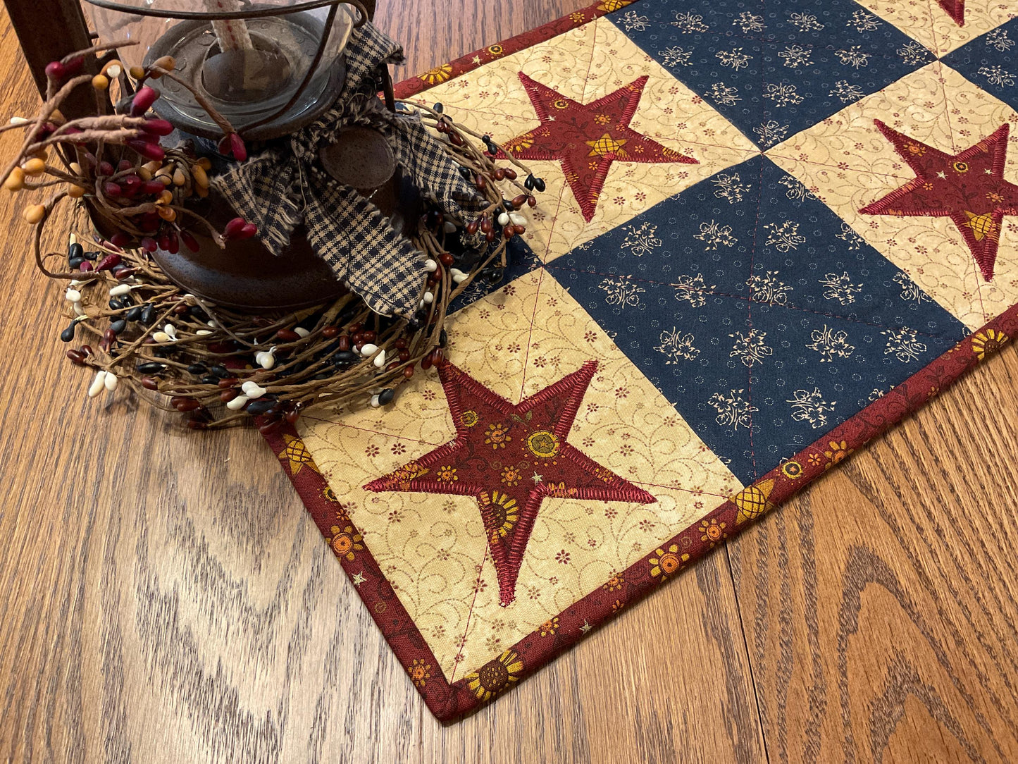 Primitive Farmhouse Americana Star Table Runner Item #1979