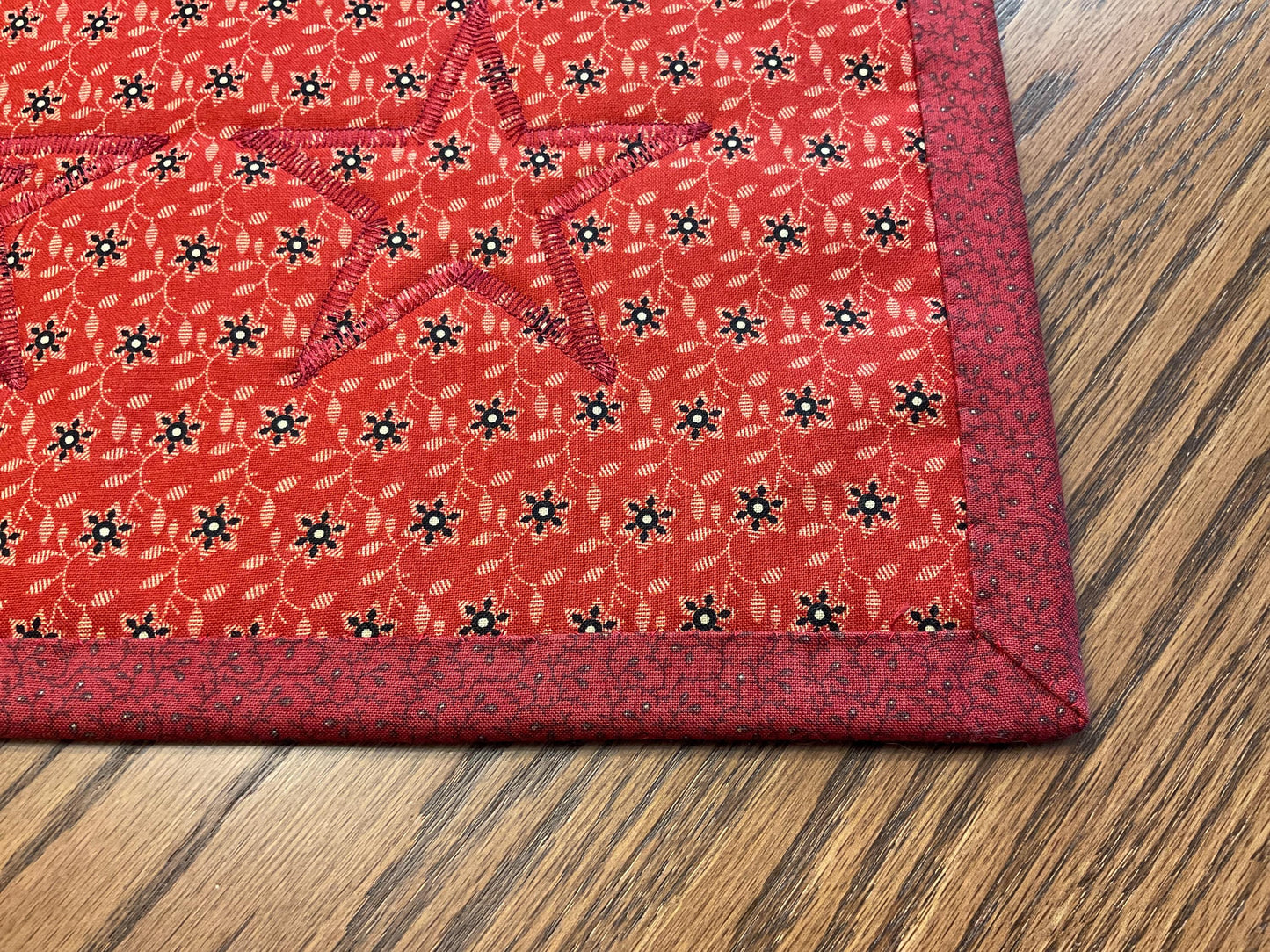Primitive Farmhouse Americana Table Runner Item #1980