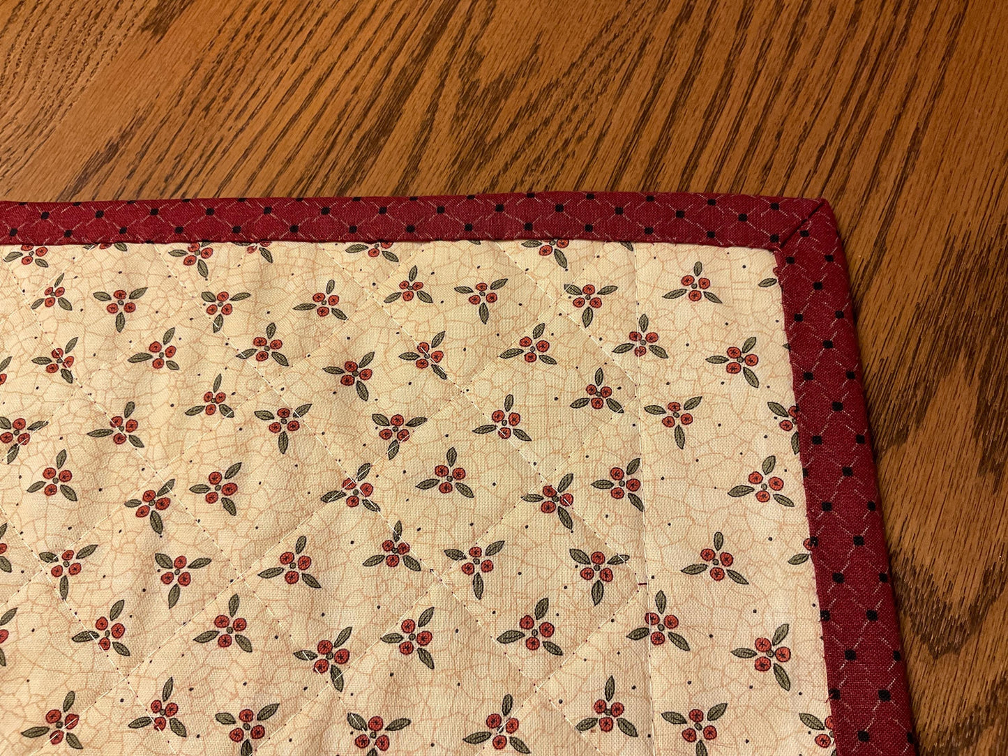 Primitive Farmhouse Scrappy Table Runner Item #2001