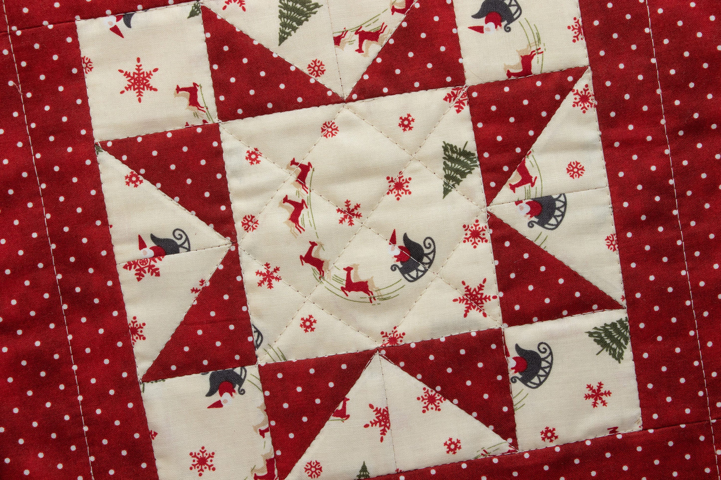 Primitive Farmhouse Christmas Table Topper Item #1784