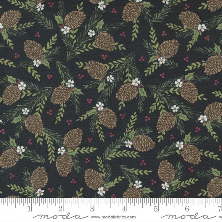 Holly Berry Tree Farm by Deb Strain Black 56034 15