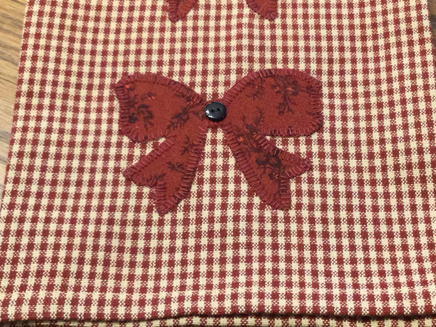 Primitive Farmhouse Christmas Towel Item #1588