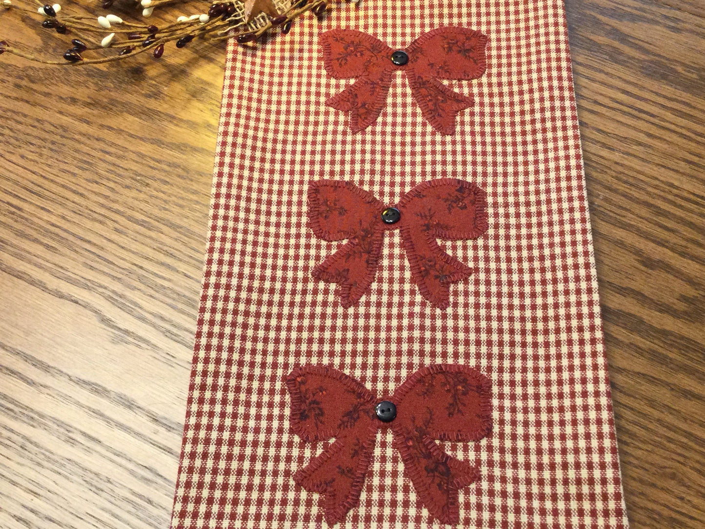 Primitive Farmhouse Christmas Towel Item #1588