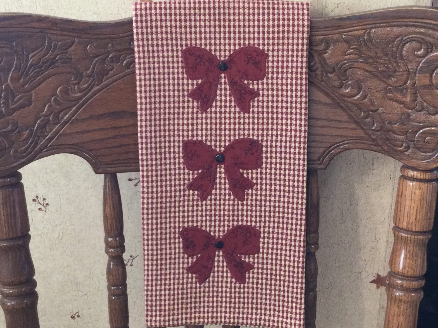 Primitive Farmhouse Christmas Towel Item #1588