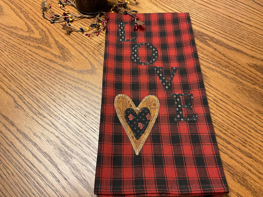 Primitive Farmhouse Valentine Towels Item #1602