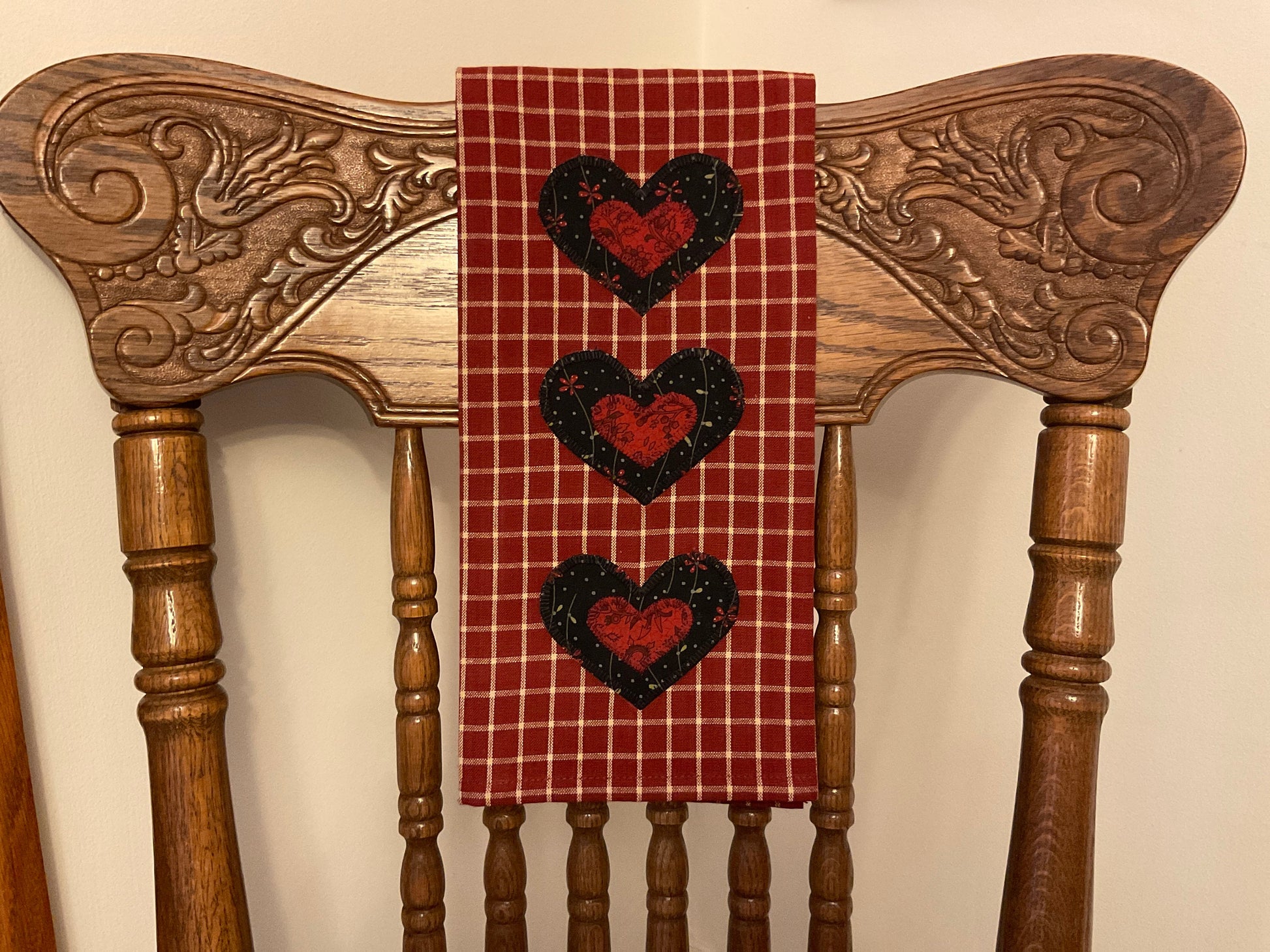 Primitive Farmhouse Valentine Towel Item #1605