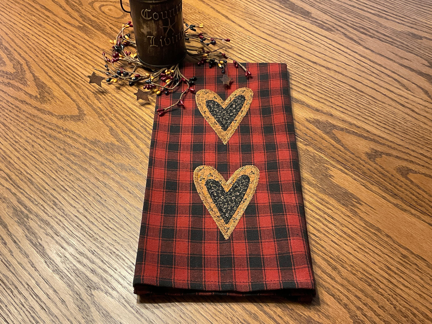 Primitive Farmhouse Valentine Heart Towel Item #1614
