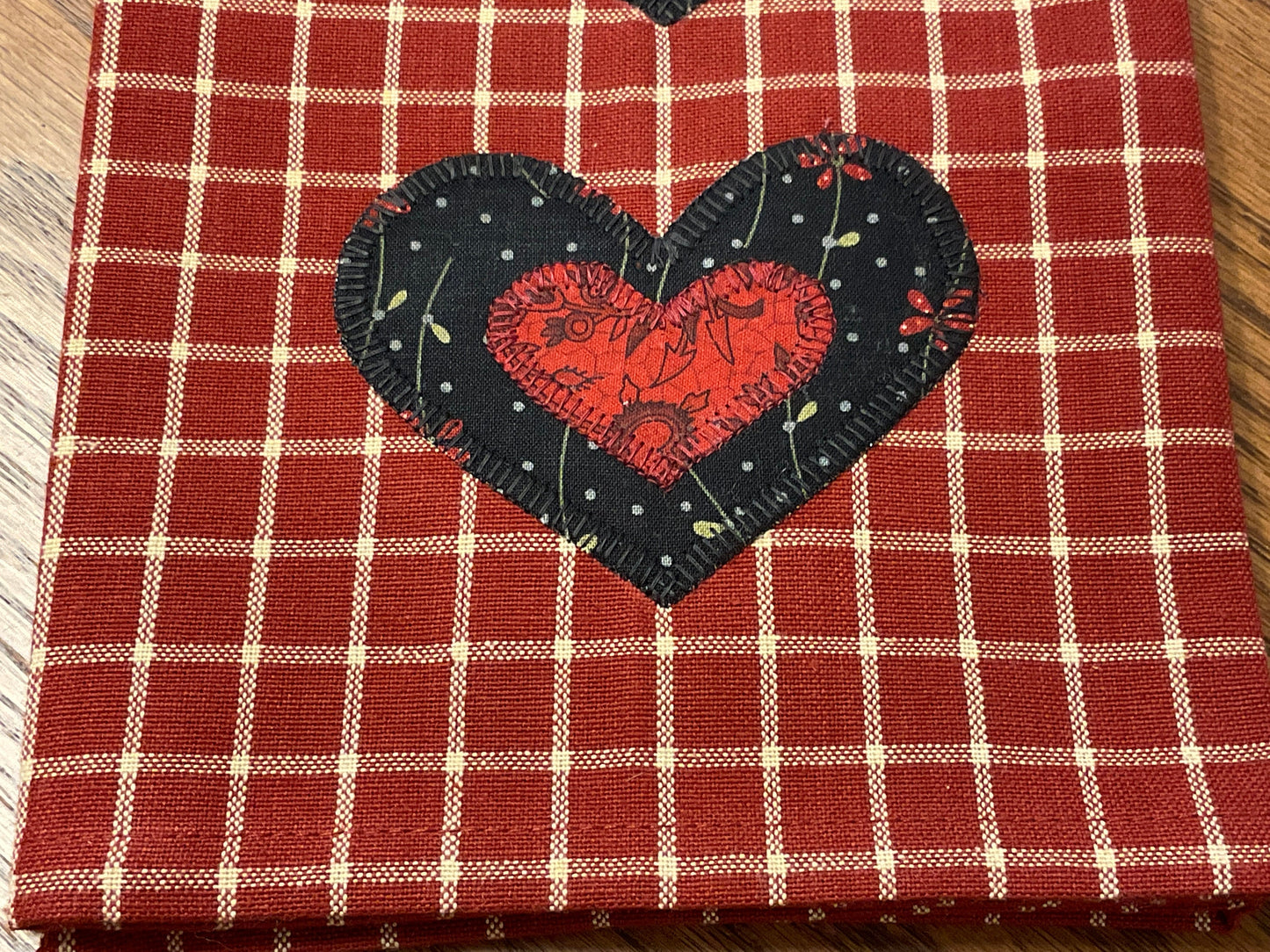 Primitive Farmhouse Valentine Towel Item #1605