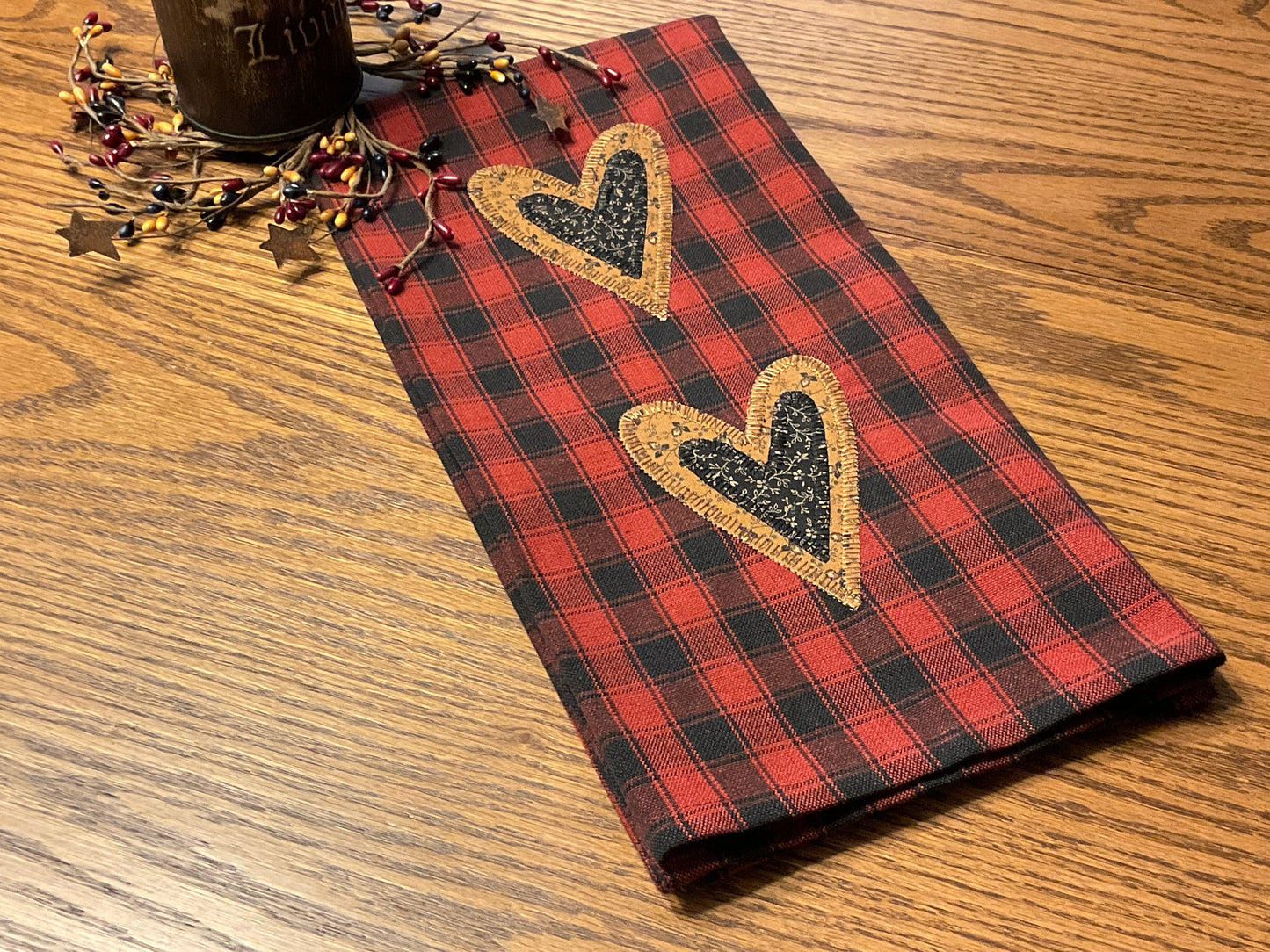 Primitive Farmhouse Valentine Heart Towel Item #1614