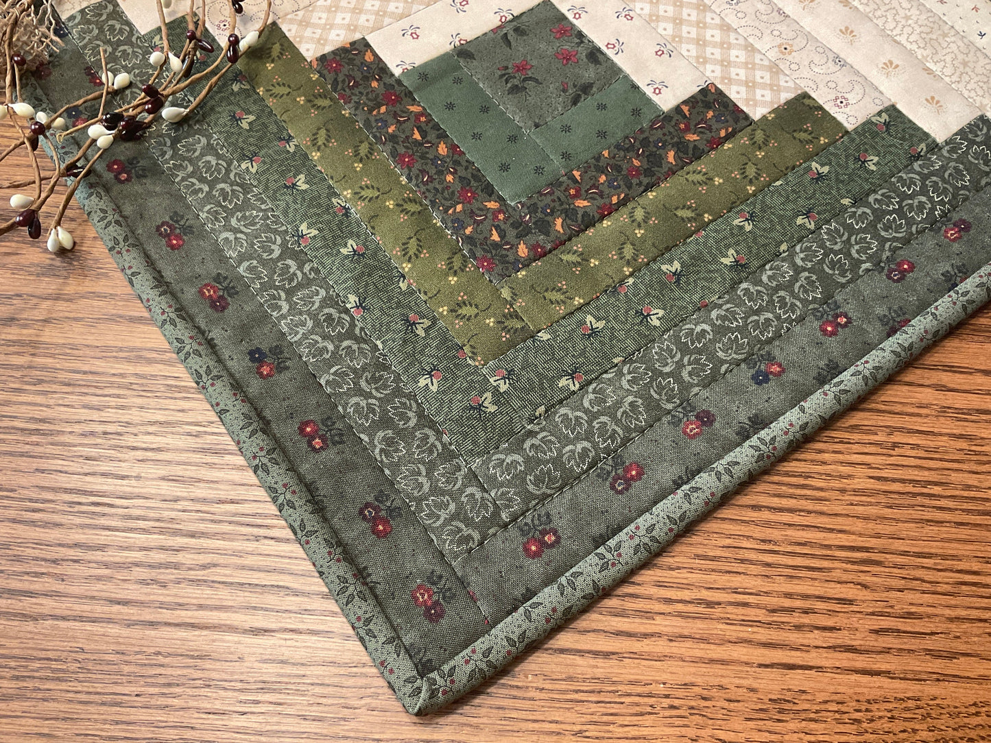 Primitive Farmhouse Log Cabin St.Patrick’s Table Topper Item #1630