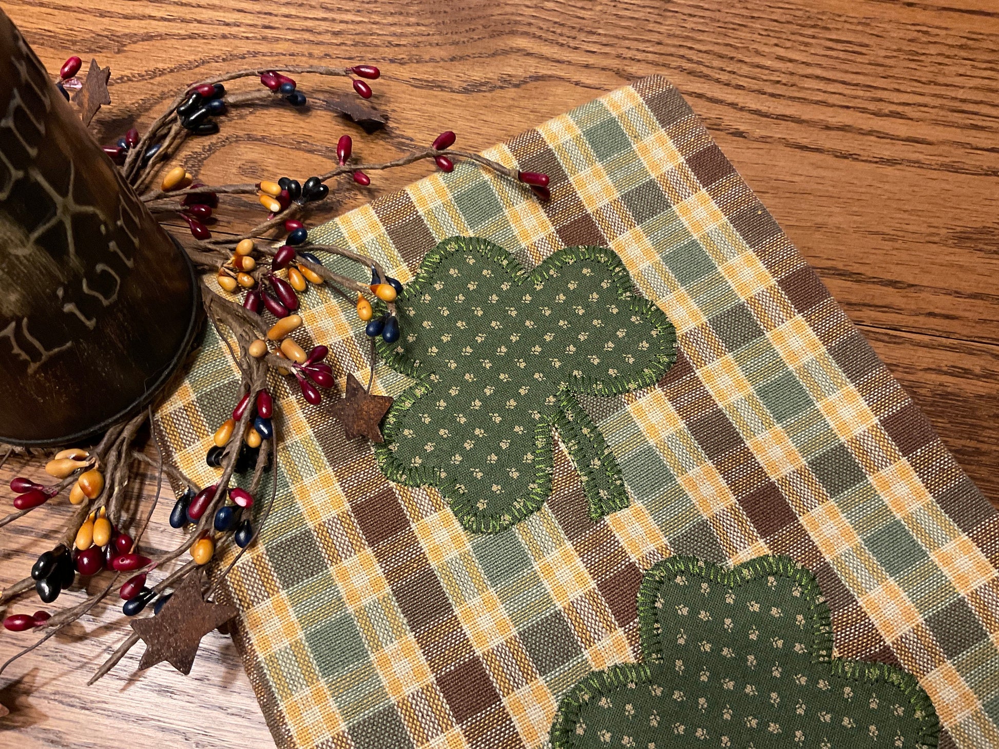 Primitive Farmhouse St.Patrick's Towel Item #1835