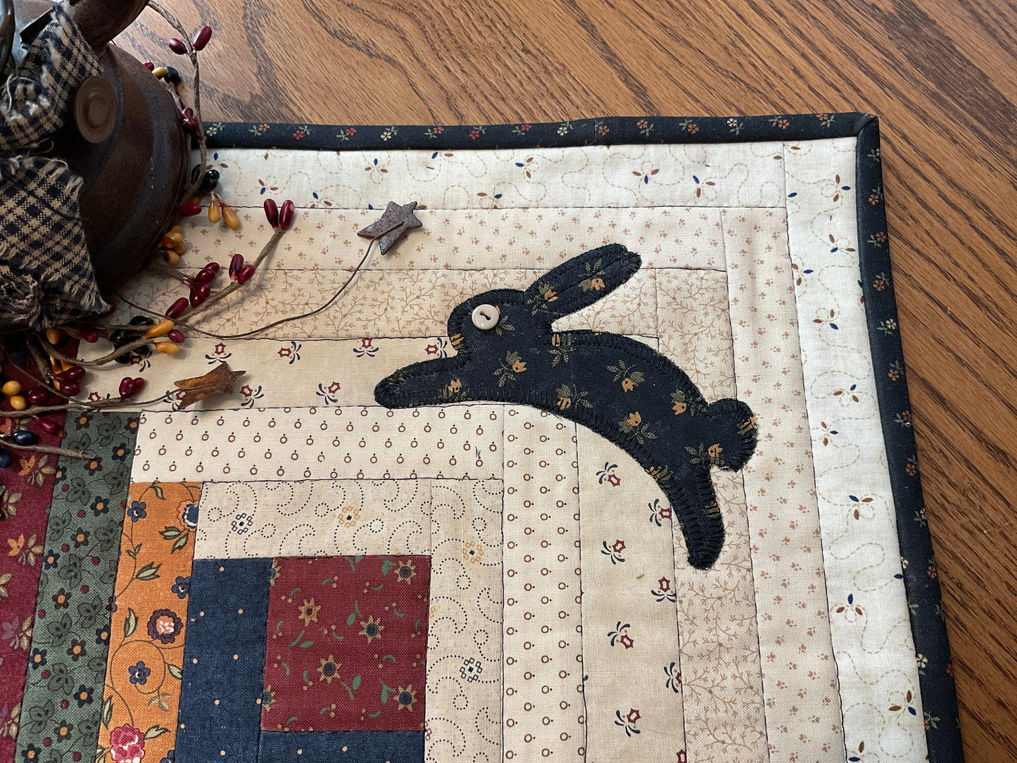 Primitive Farmhouse Log Cabin Easter Bunny Table Topper Item #1666