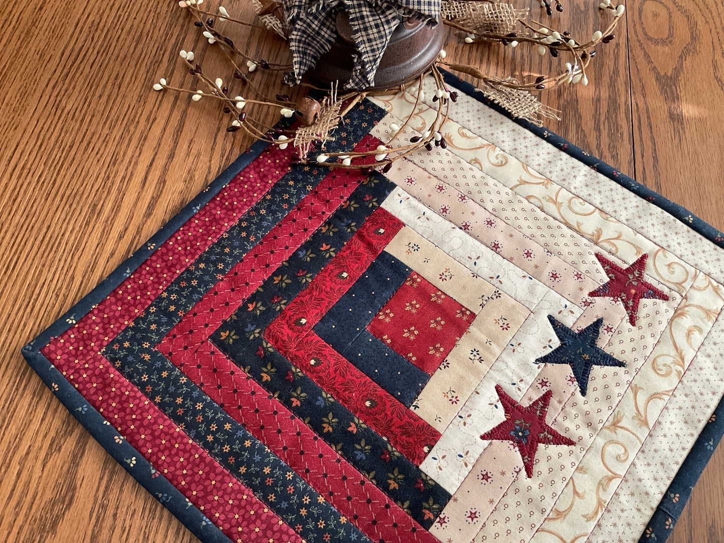 Primitive Farmhouse Patriotic Log Cabin Table Topper Item #1681