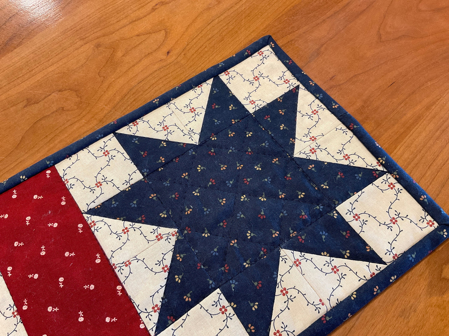 Primitive Farmhouse Americana Patriotic Table Runner Item #1715