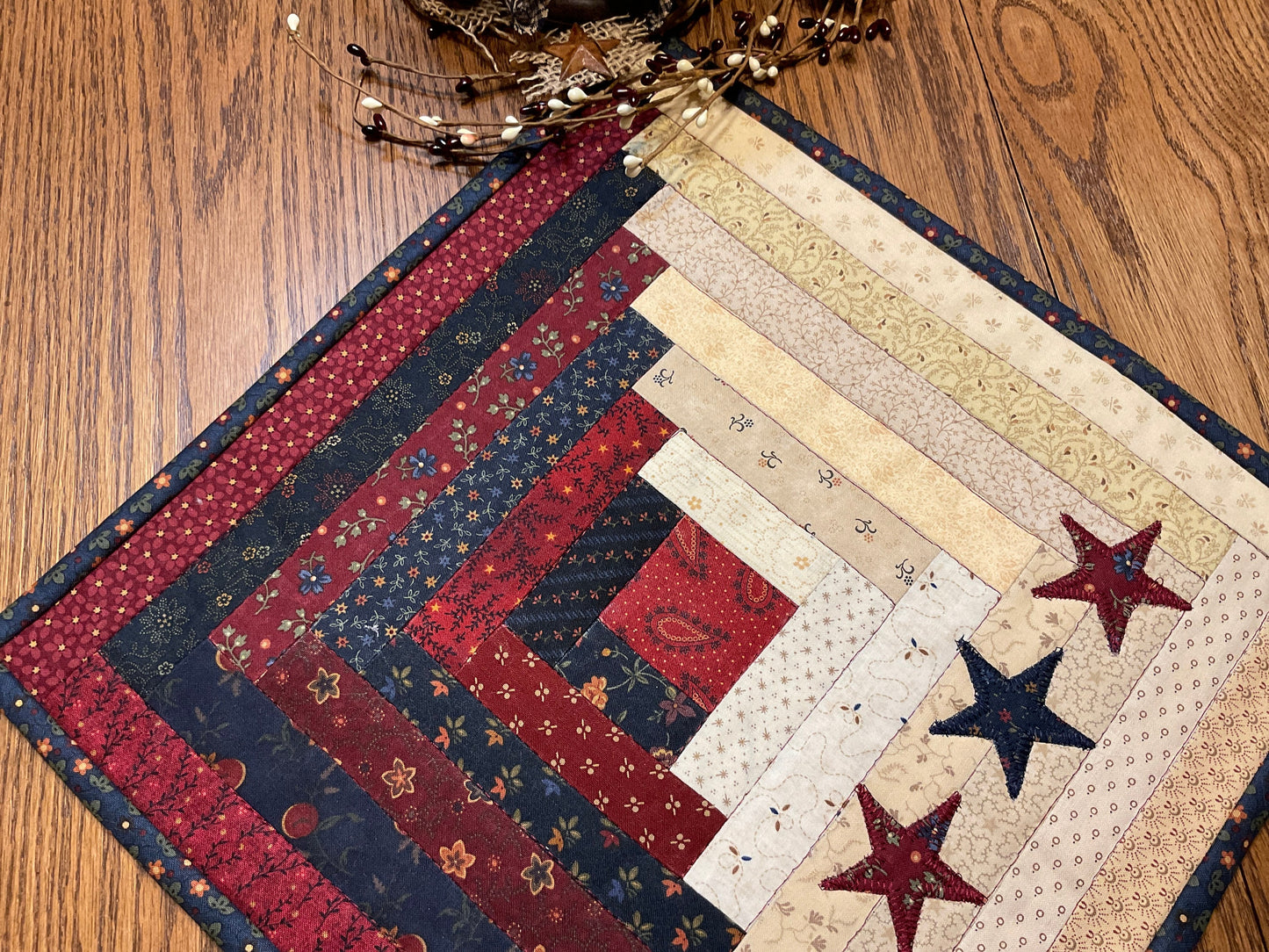 Primitive Farmhouse Patriotic Log Cabin Table Topper Item #1707
