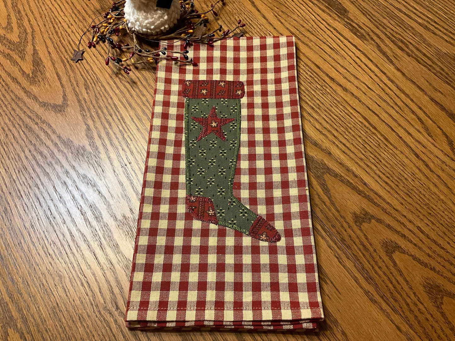 Christmas Primitive Farmhouse Towel Item #1786