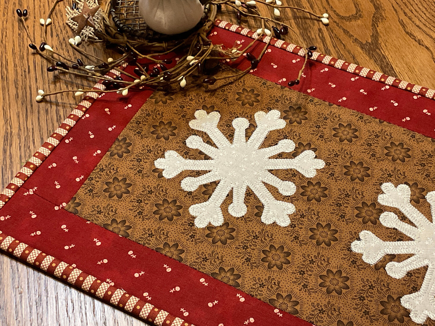 Christmas Snowflake Primitive Farmhouse Table Runner Item #1810
