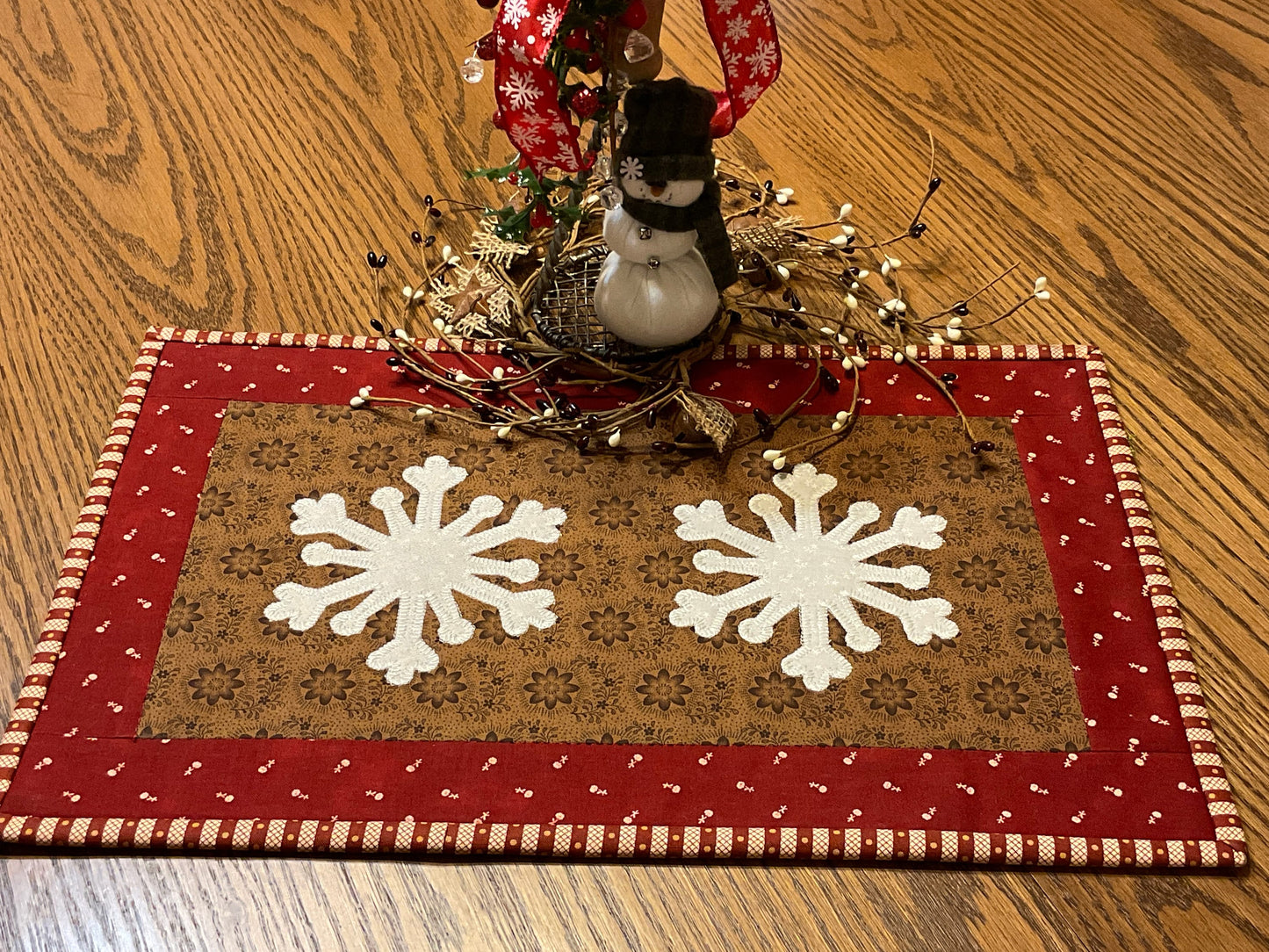 Christmas Snowflake Primitive Farmhouse Table Runner Item #1810