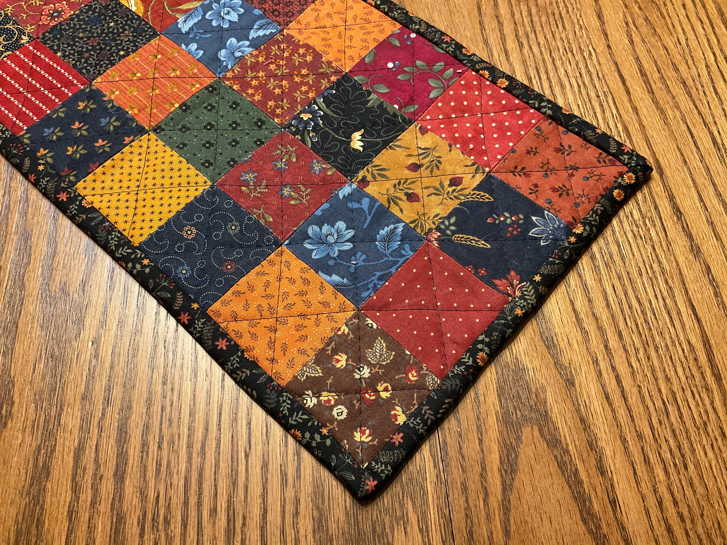 Primitive Farmhouse Scrappy Table Runner Item #1822