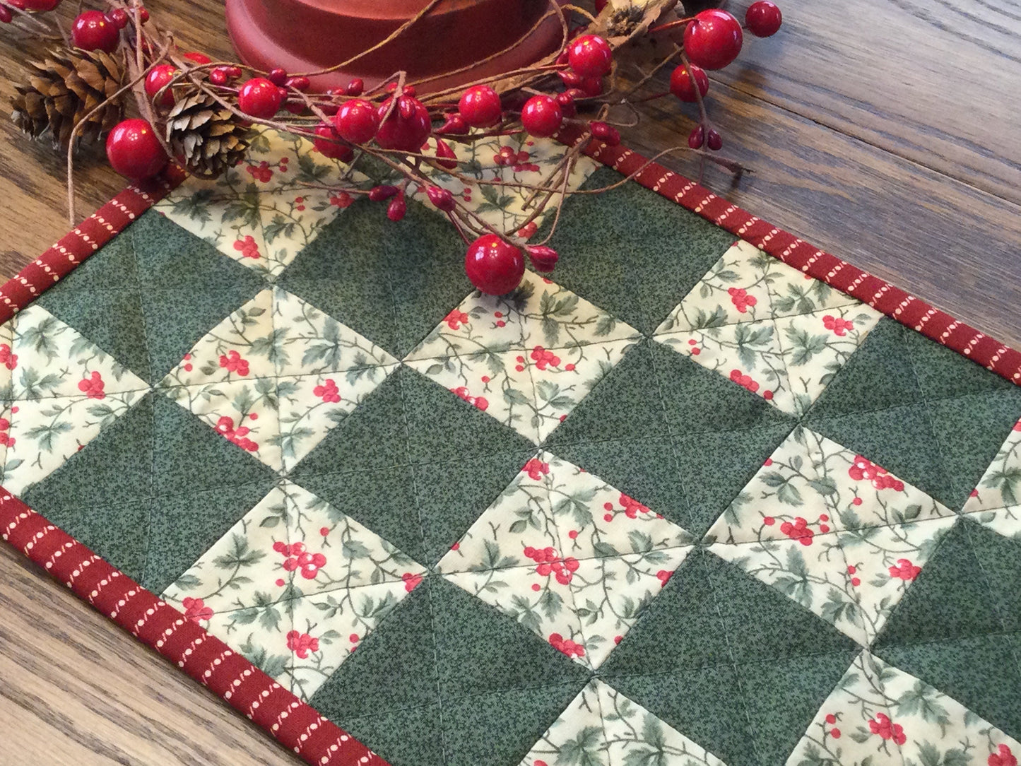 Primitive Farmhouse Christmas Table Runner Item #1945