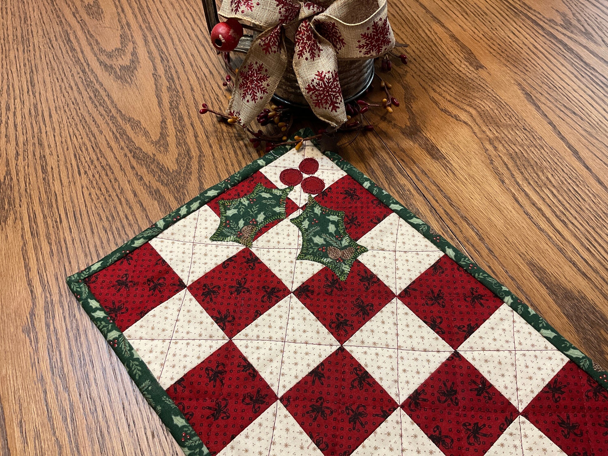 Christmas Primitive Farmhouse Table Runner Item #1763