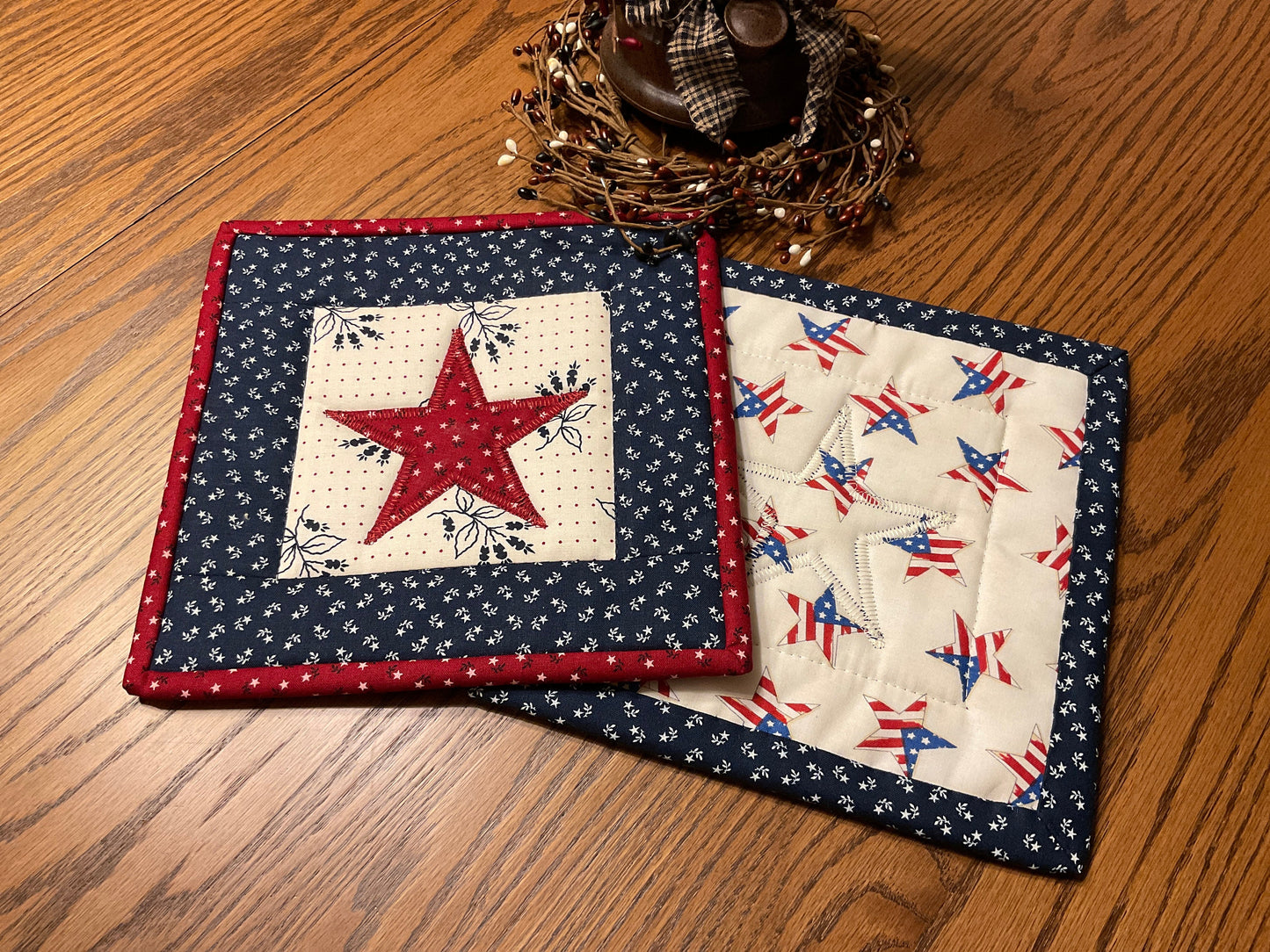 Primitive Farmhouse Americana Star Potholders Item #1902