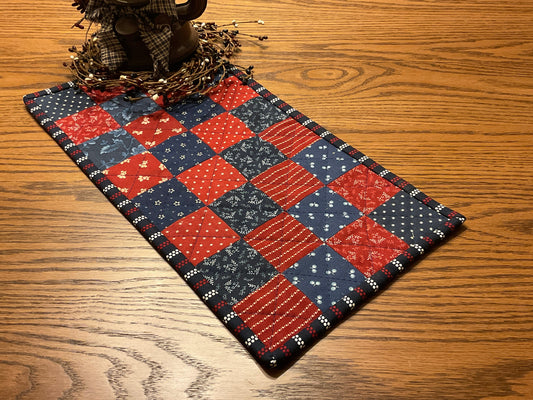 Primitive Farmhouse Americana Table Runner Item #1909