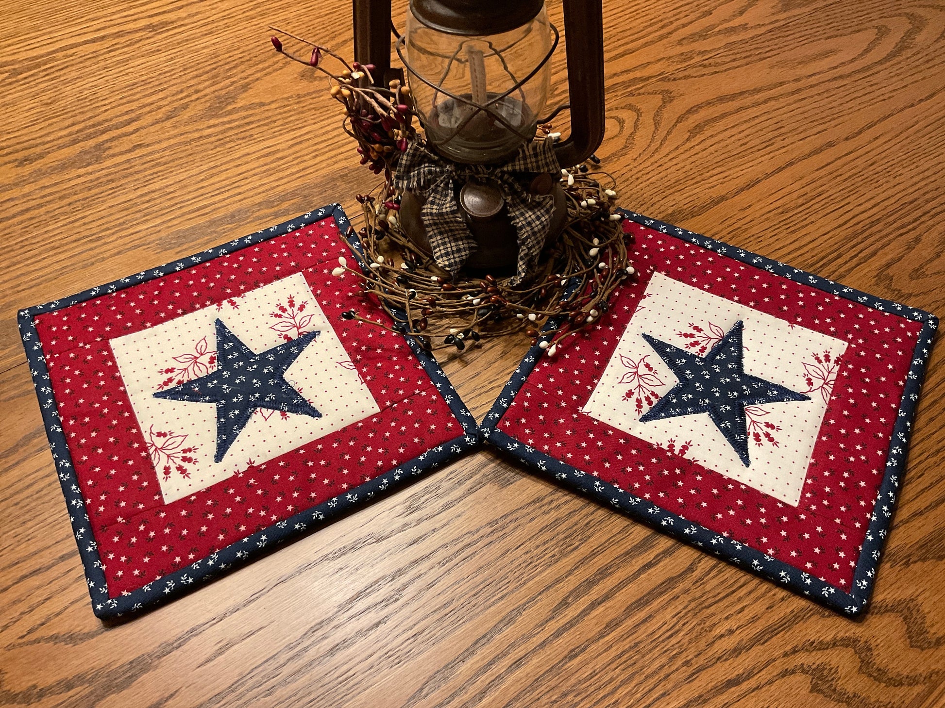 Primitive Farmhouse Americana Potholders Item #1900