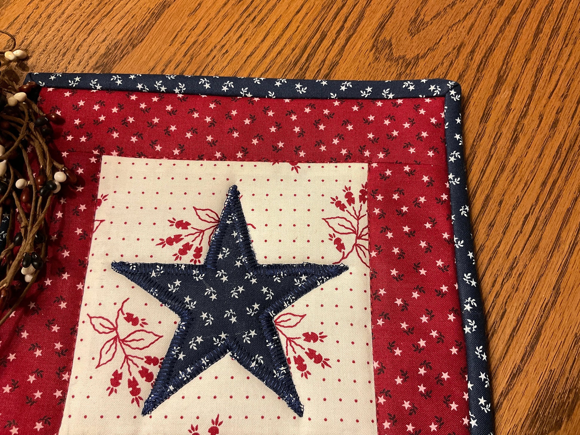 Primitive Farmhouse Americana Potholders Item #1900