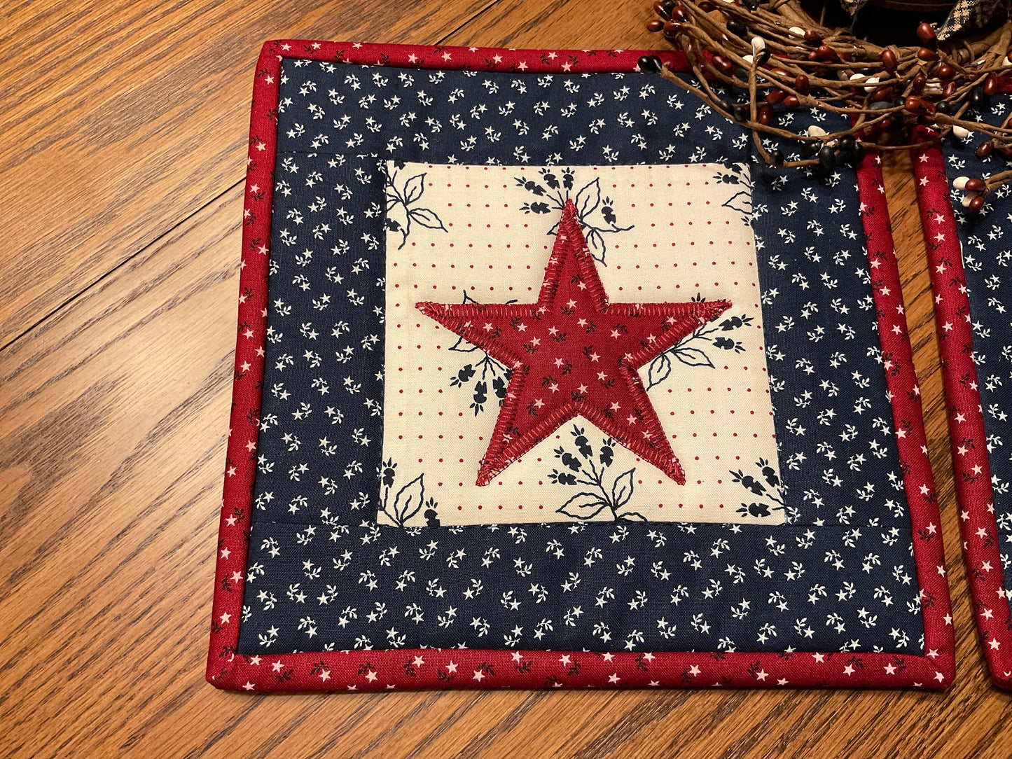 Primitive Farmhouse Americana Potholders Item #1901