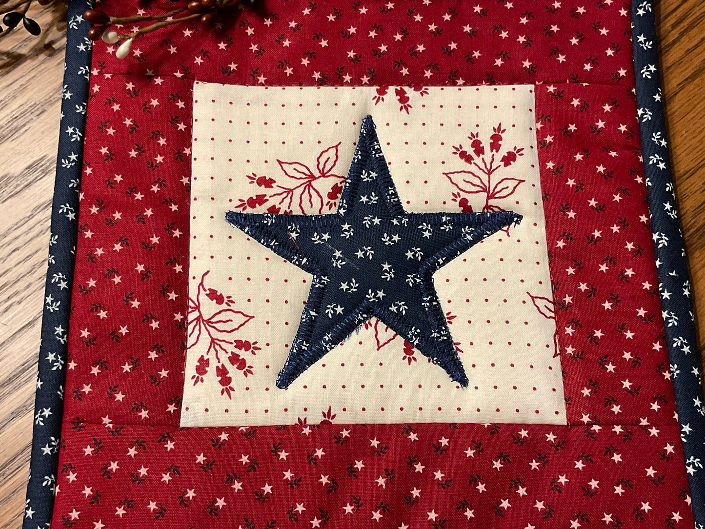 Primitive Farmhouse Americana Star Potholders Item #1902