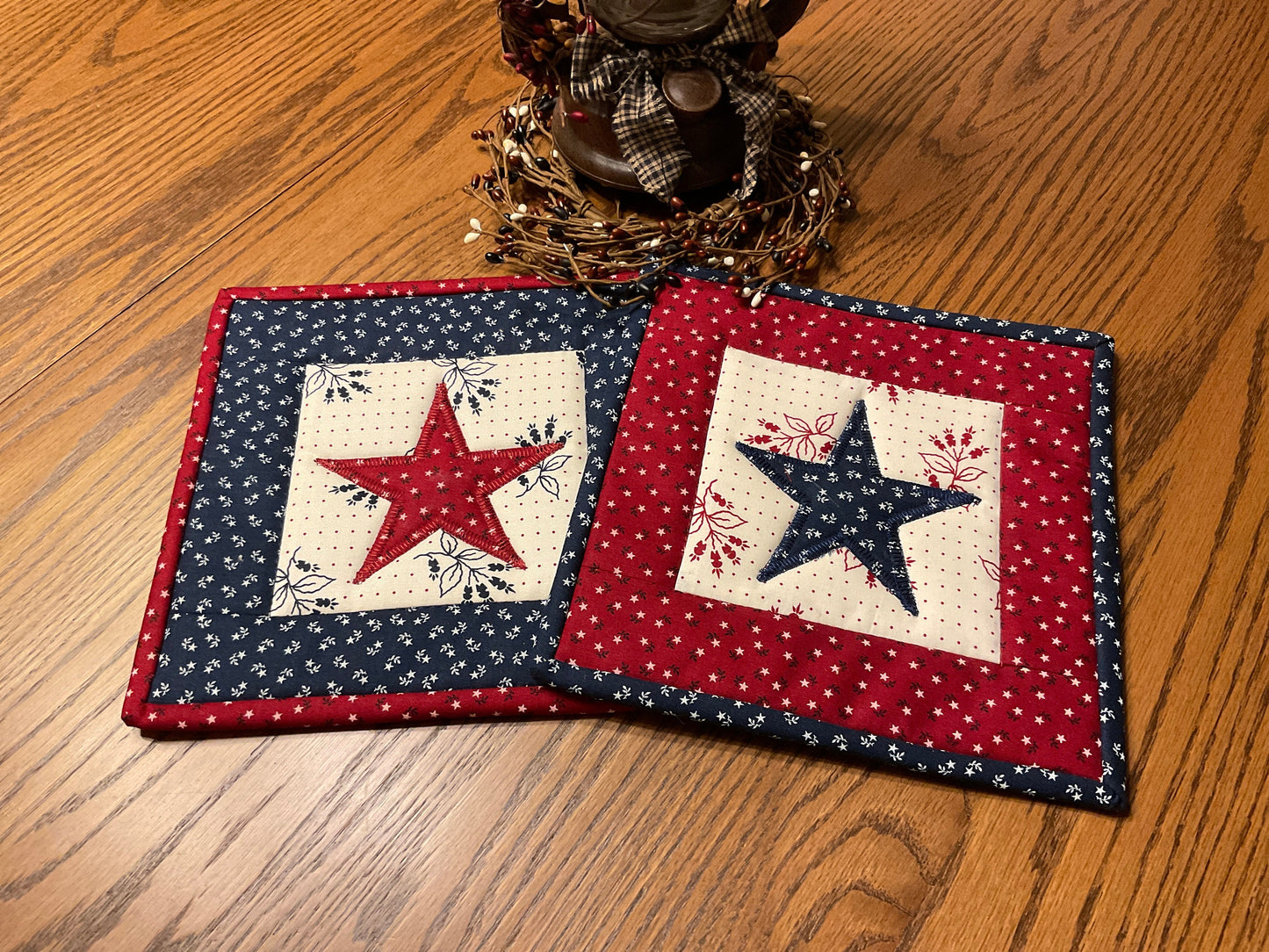 Primitive Farmhouse Americana Star Potholders Item #1902