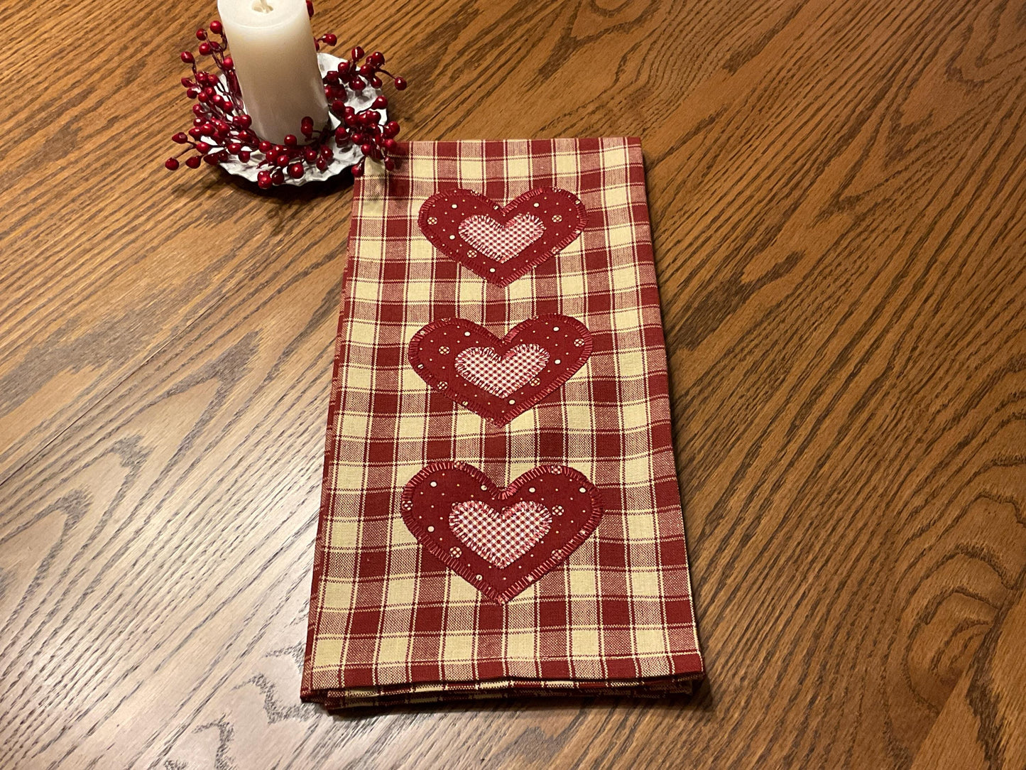 Primitive Farmhouse Valentine Towel Item #1954