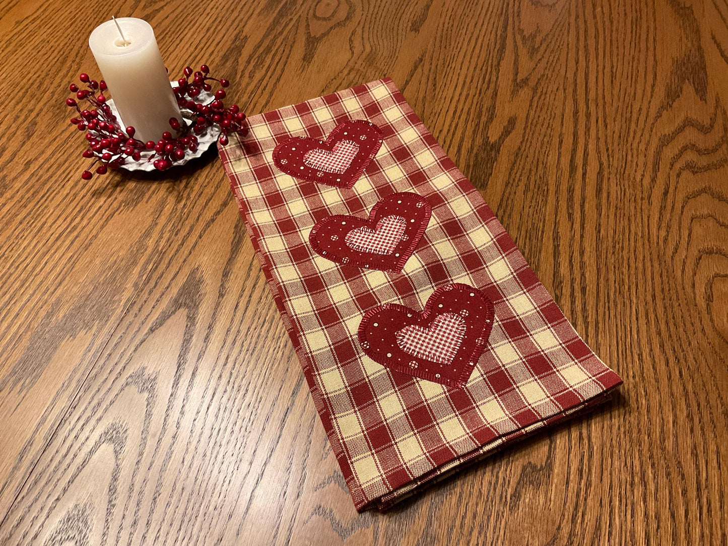 Primitive Farmhouse Valentine Towel Item #1954