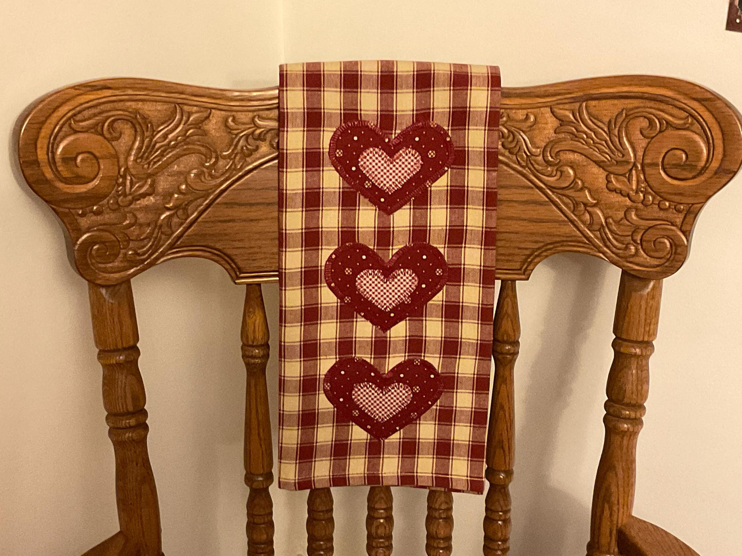 Primitive Farmhouse Valentine Towel Item #1954