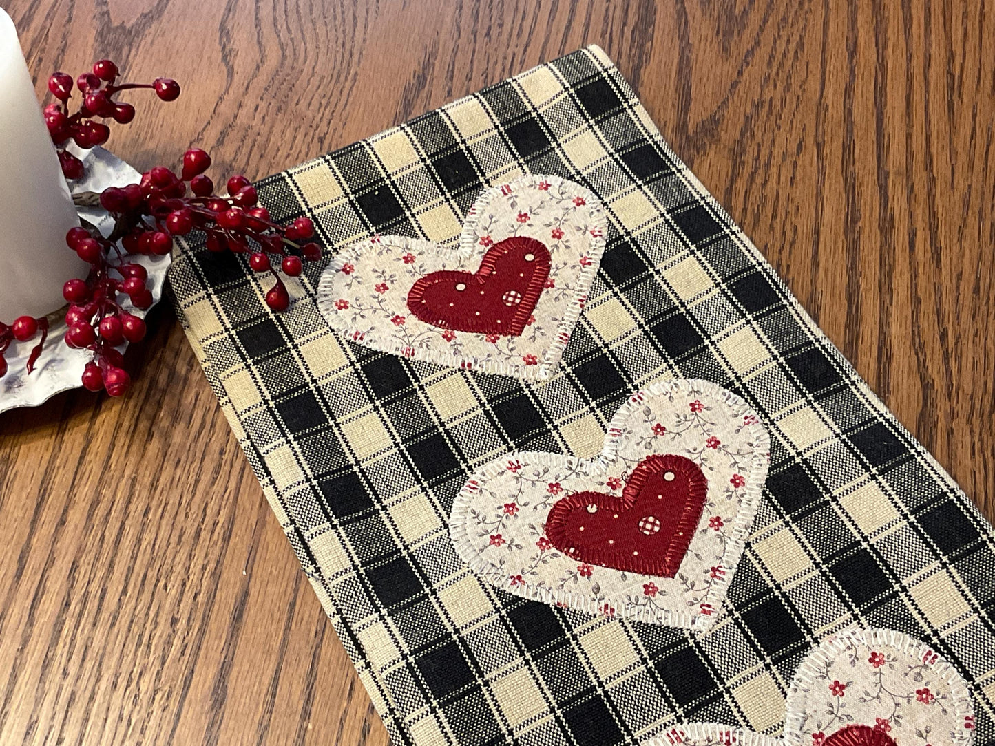 Primitive Farmhouse Valentine Towel Item #1965