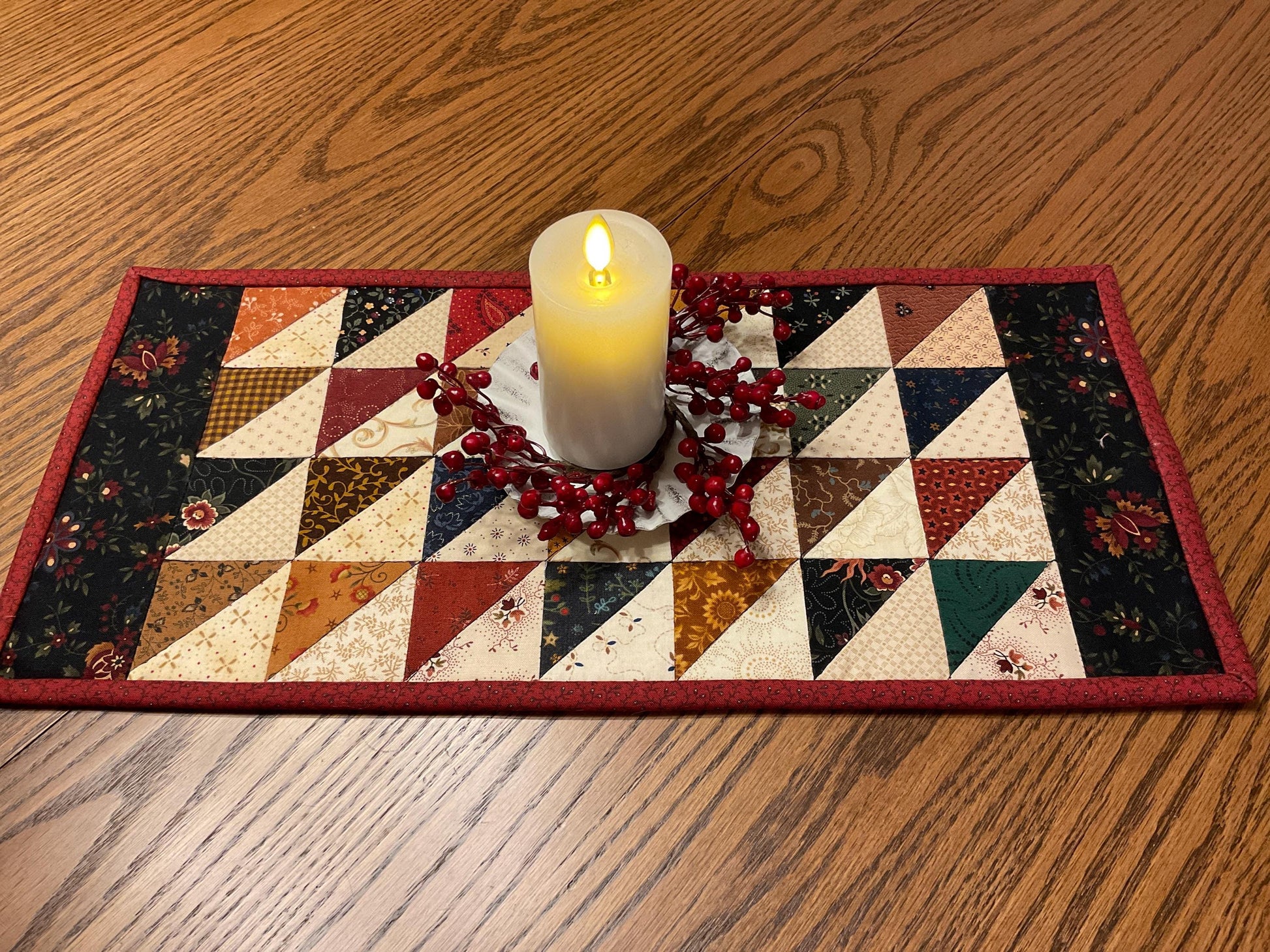 Primitive Farmhouse Scrappy Table Runner Item #1970