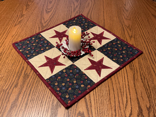 Primitive Farmhouse Americana Star Table Topper Item # 1971
