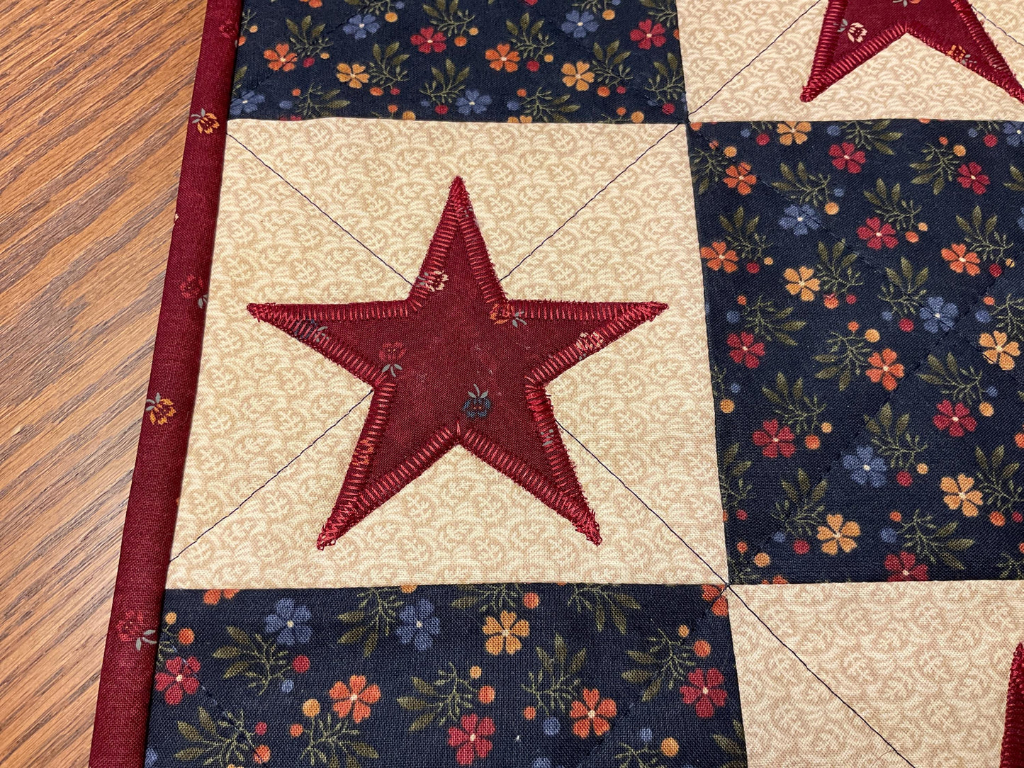 Primitive Farmhouse Americana Star Table Topper Item # 1974