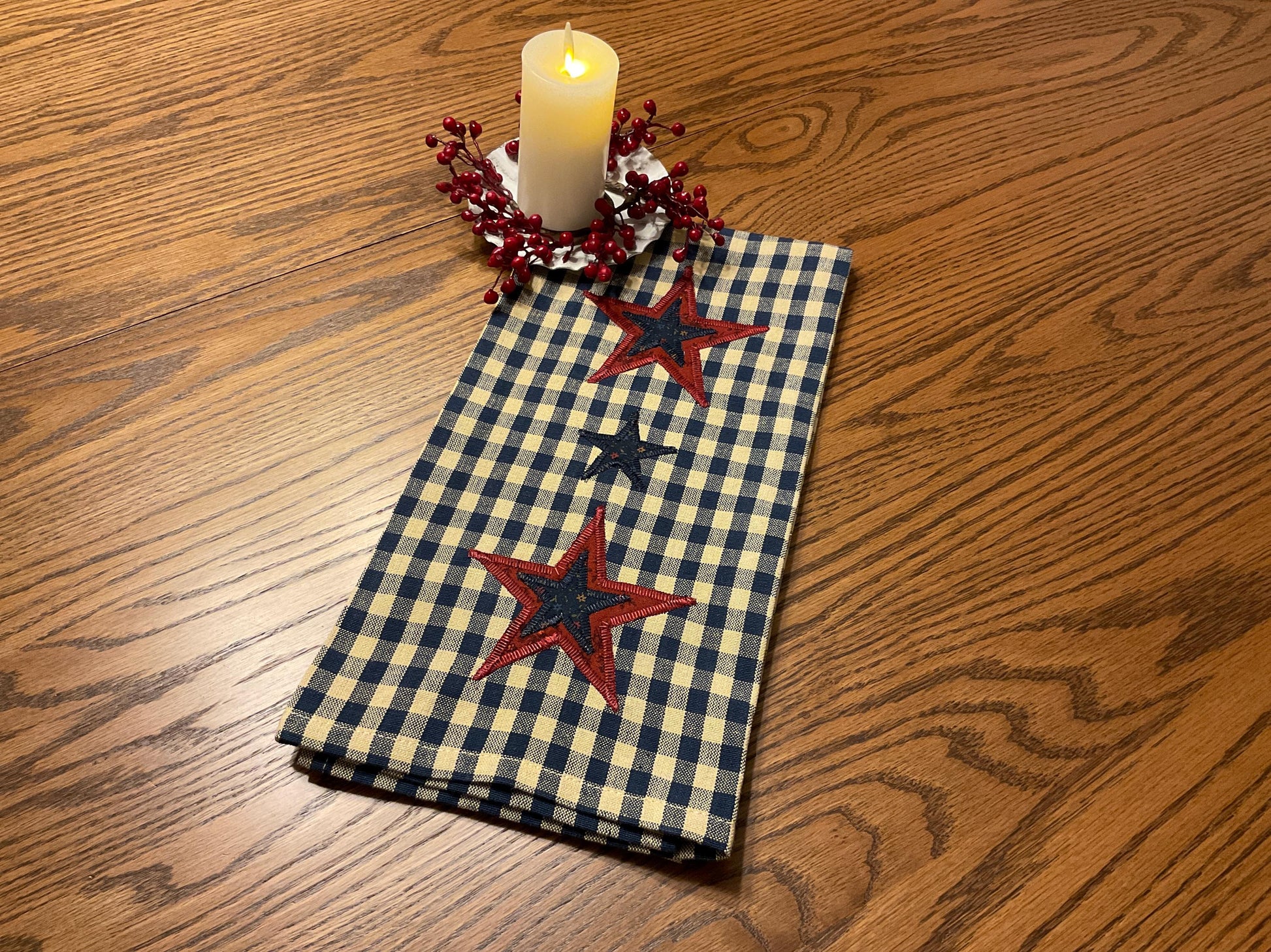Primitive Farmhouse Autumn Americana Towel Item #1977