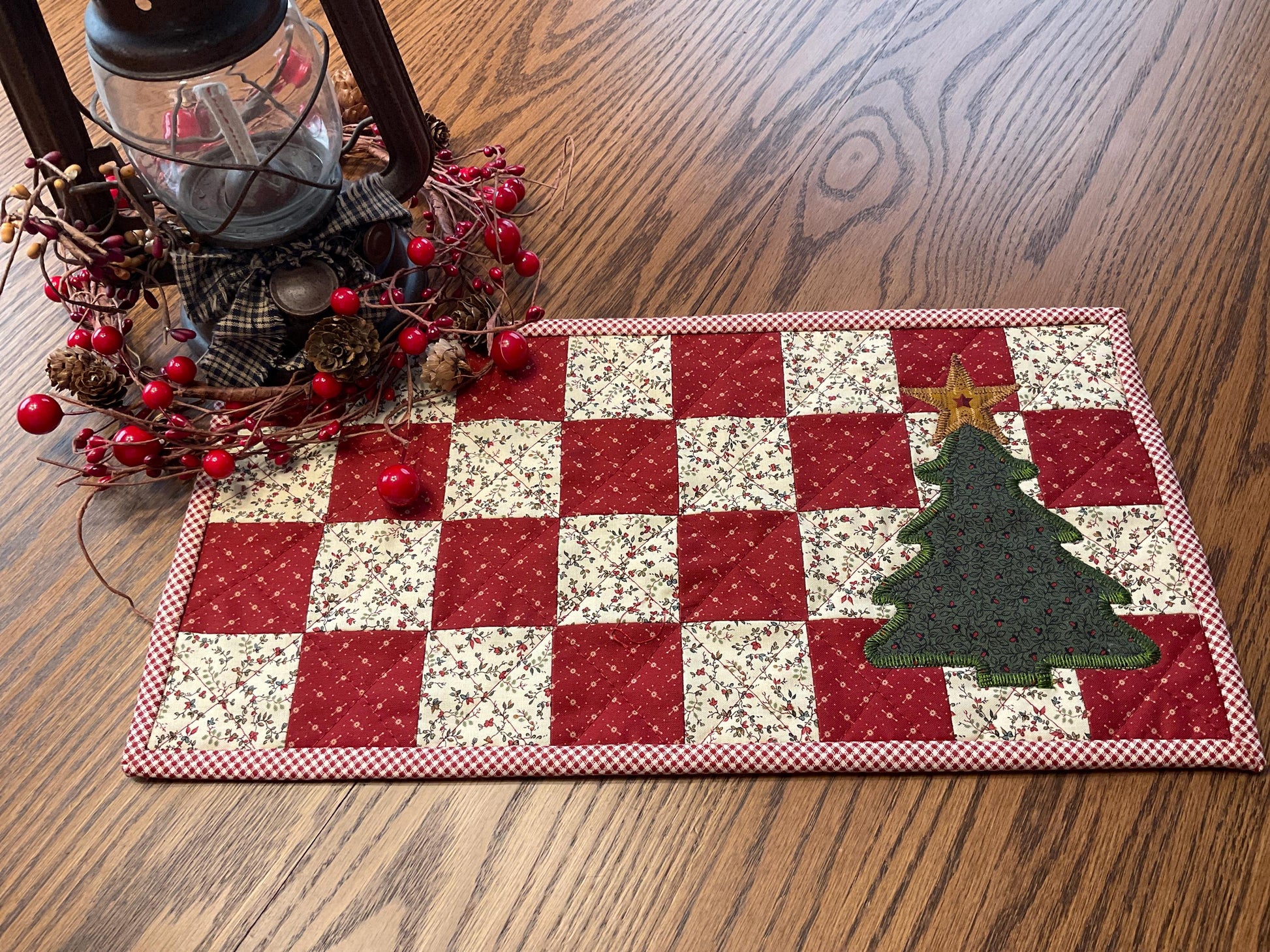 Christmas Primitive Farmhouse Table Runner Item #1991